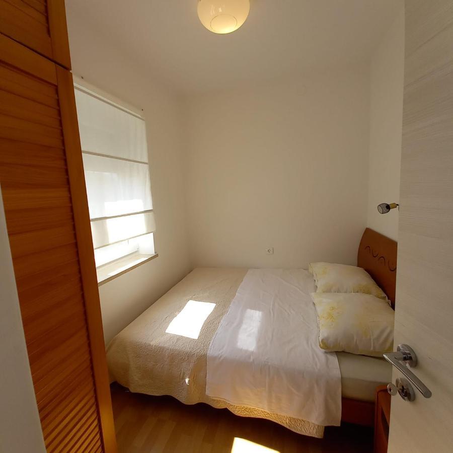 Apartmani Pajalic Krk Town Exterior photo